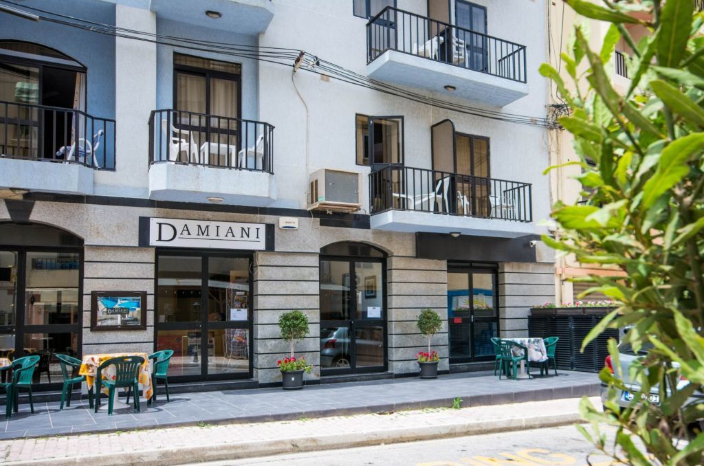 Damiani Apartments 巴吉芭 外观 照片